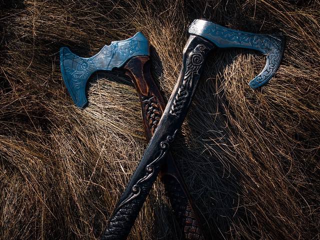 Viking Axes: Traditional Norse Weaponry